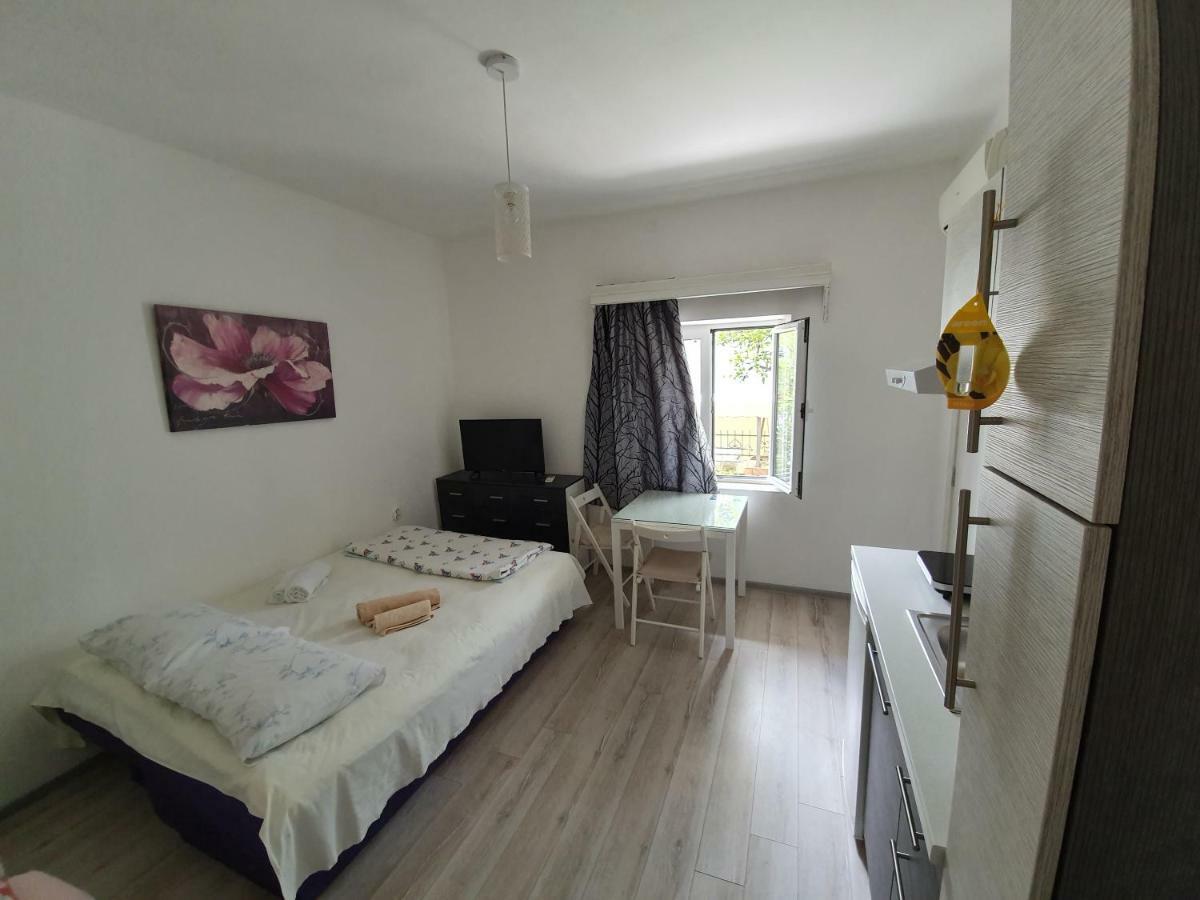 Studio Apartments Ilija 코토르 외부 사진